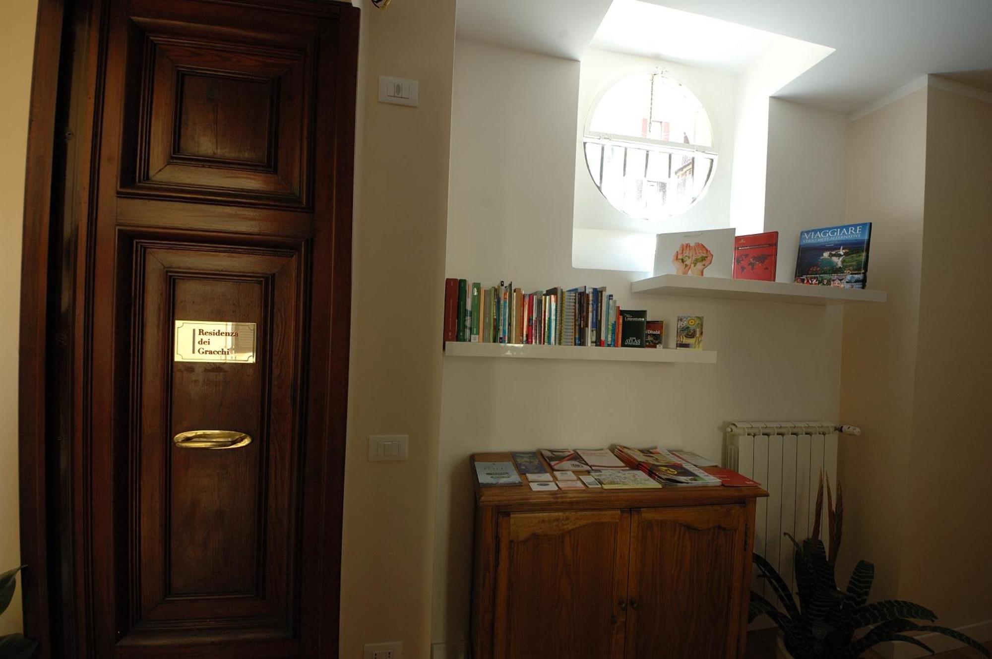 Residenza Dei Gracchi Hotel Rome Buitenkant foto