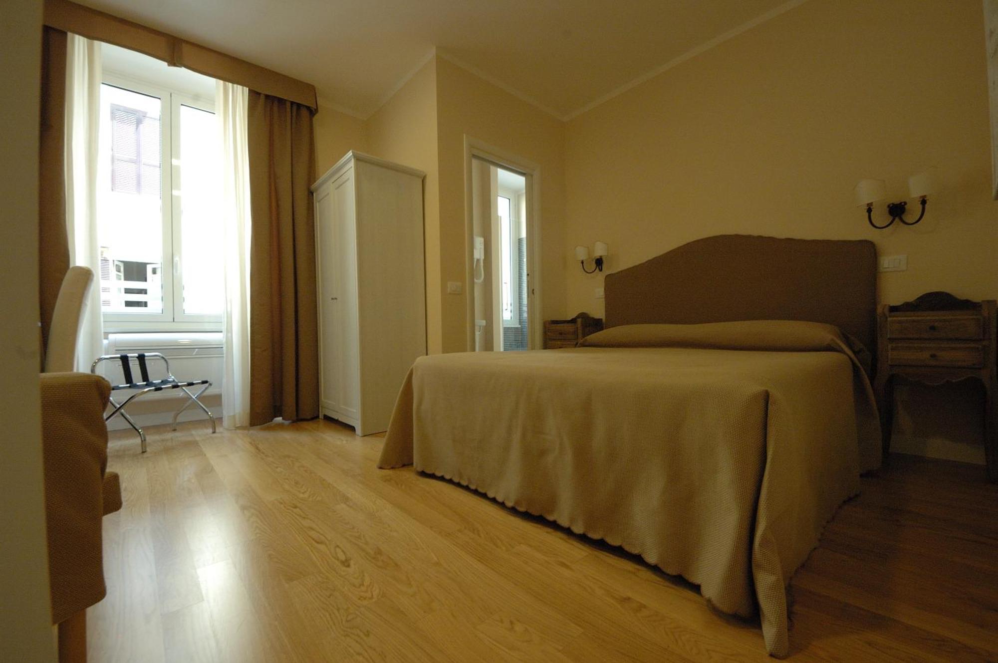 Residenza Dei Gracchi Hotel Rome Buitenkant foto