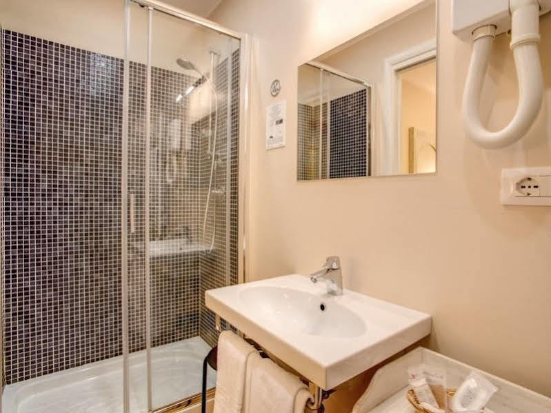 Residenza Dei Gracchi Hotel Rome Buitenkant foto